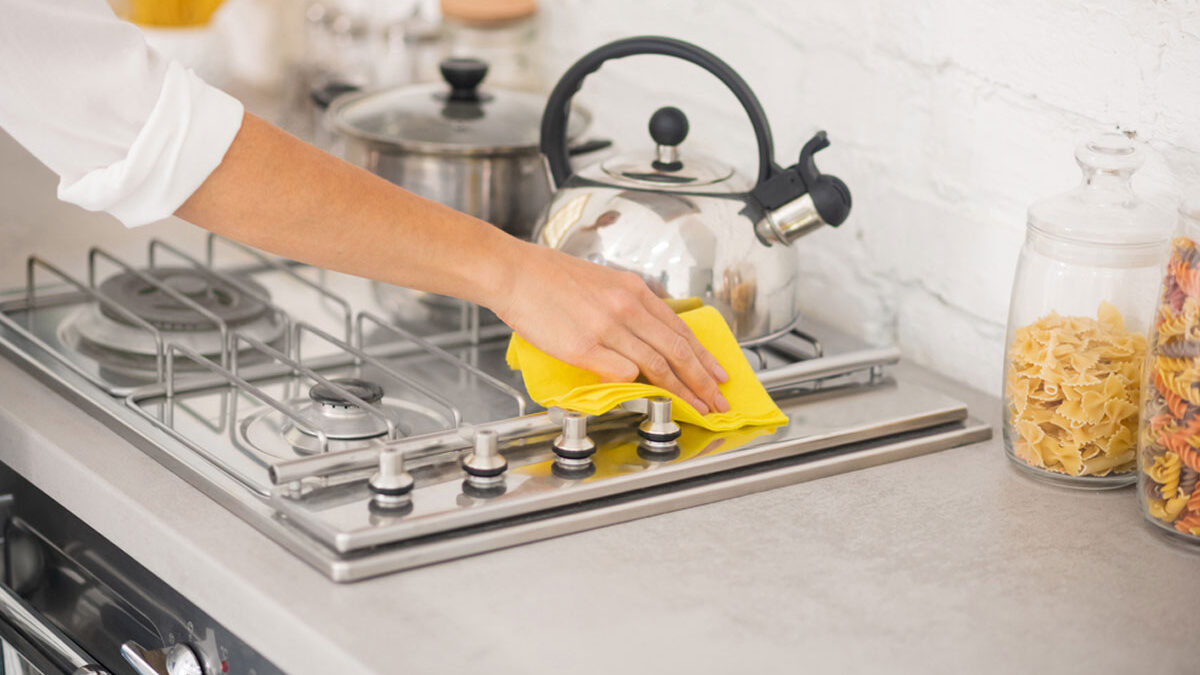 How to Clean Different Kitchen Appliances?