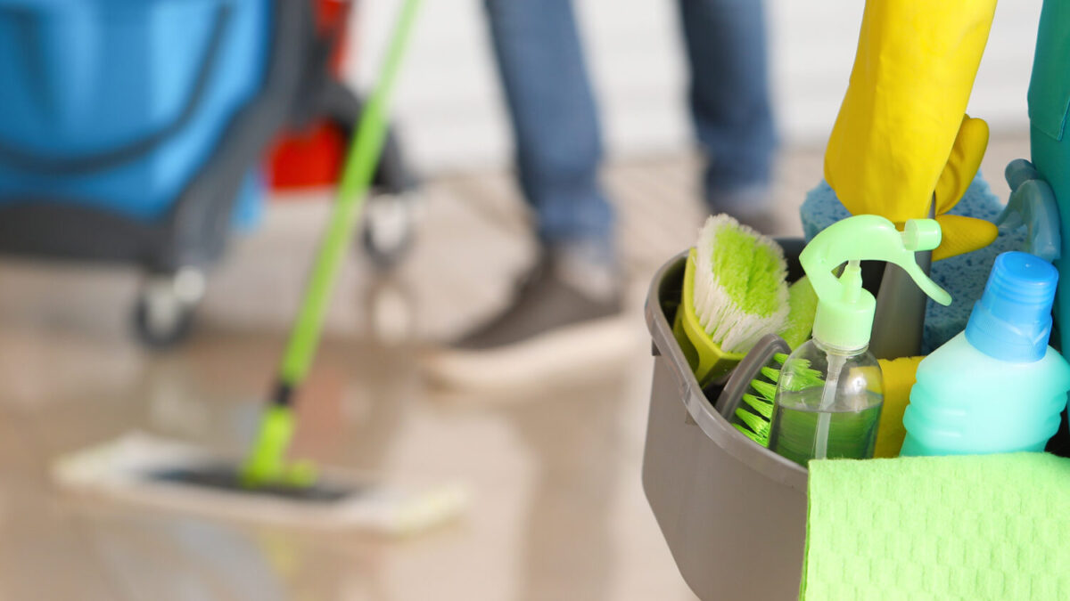 Why You Should Use Cleaning Services for Your Toronto Home