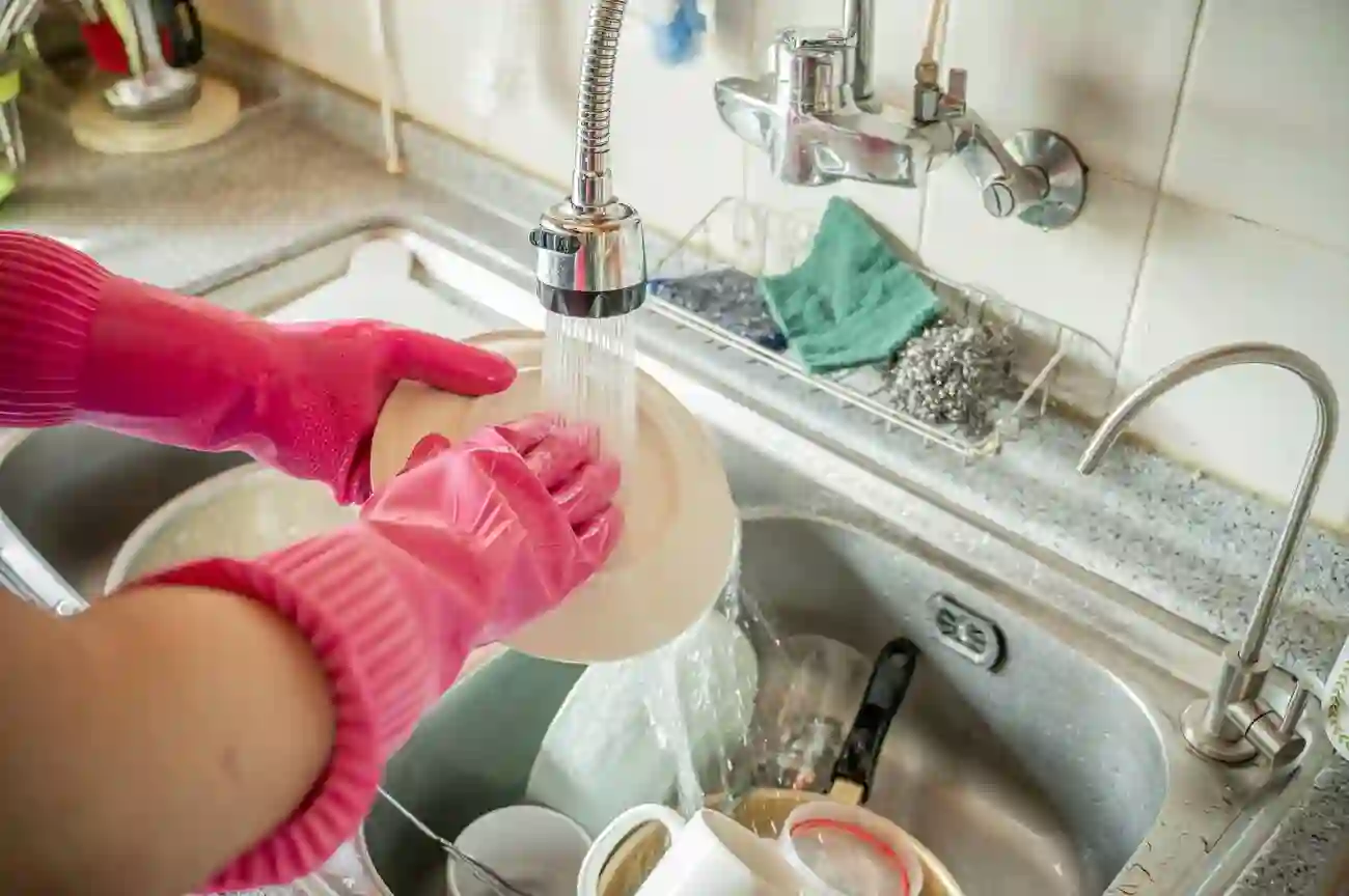 Dishwashing Tips from Mississauga Maids