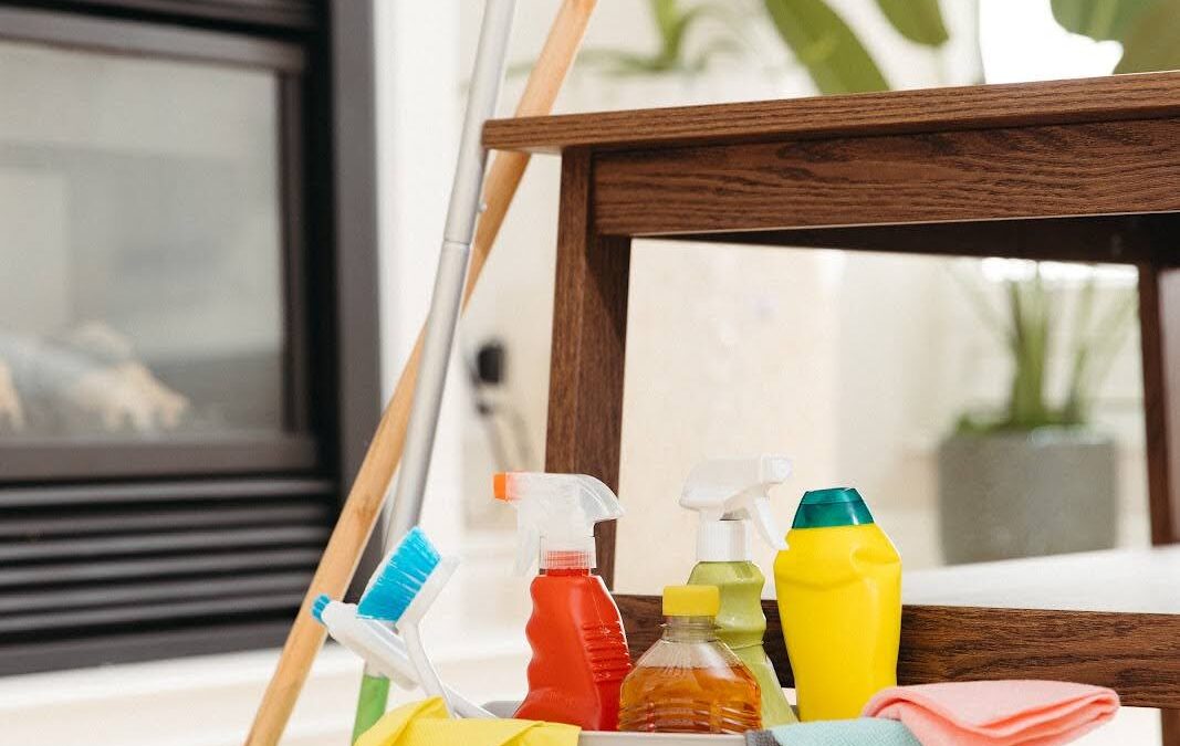 What’s the Difference Between Regular Cleaning and Deep Cleaning in Toronto?