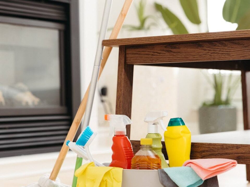 What’s the Difference Between Regular Cleaning and Deep Cleaning in Toronto?
